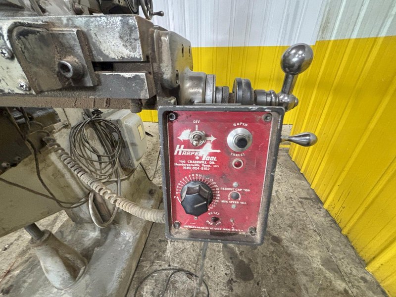1.5 HP BRIDGEPORT VERTICAL RAM TYPE MILL &amp; CHERRYING HEAD: STOCK #23195