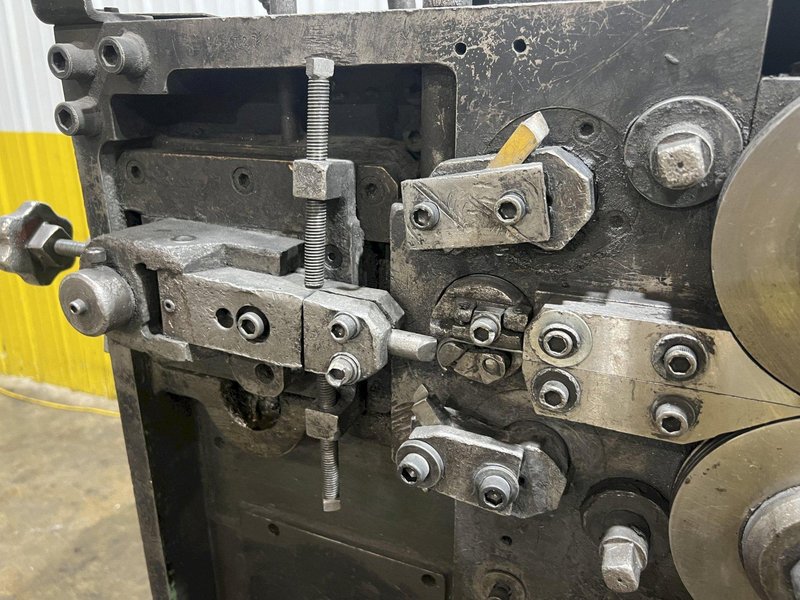 .148" X 2.75" TORRINGTON MODEL #W12A WIRE SPRING COILER / COIL MAKING MACHINE: STOCK #18806