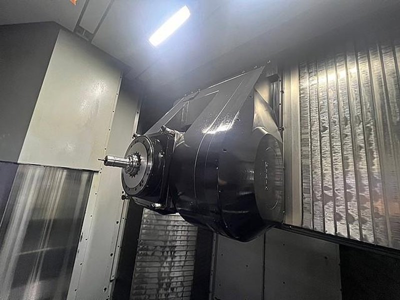 MAKINO T1 5 AXIS HMC - 2018