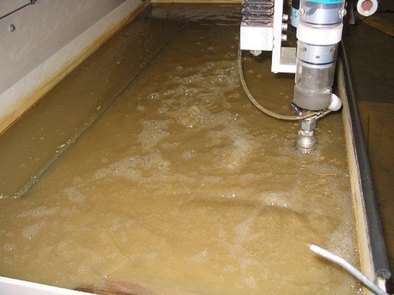 1998 FLOW BENGAL 2' X 4' | Waterjet Cutters