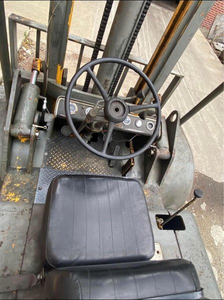 15,000lbs hyster pneumatic fork truck #3379