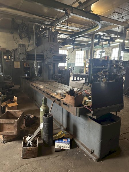 36" X 120" X 40 HP GRAY 3-HEAD OPENSIDE PLANER: STOCK #22561