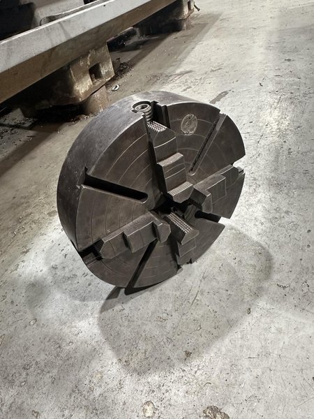 120″ Cincinnati Engine Lathe, 1964 – Tailstock, 15″ 3-Jaw Chuck, 2.375″ Through Hole