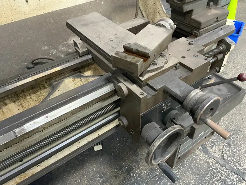 Clausing 15”x52” Lathe - Colchester 15”