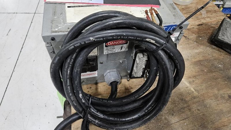 Gammaflux Used LEC Hot Runner Controller, L06G030D06SPJ, 6 zone