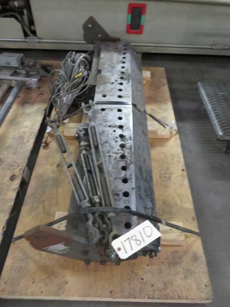 Extrusion Dies / Nordson Model HD-40 Sheet Die Having a 60″ Slot Opening