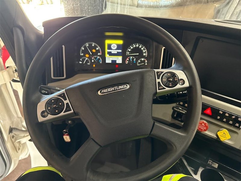 2023 Freightliner Cascadia 3AKJHHDR2PSNC6295
