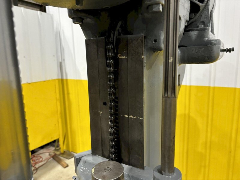 21" CINCINNATI BICKFORD #21 SUPER SERVICE SINGLE SPINDLE DRILL PRESS: STOCK #19038