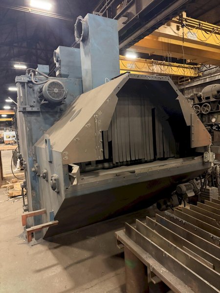 80" WIDE X 36" TALL X (4) 25HP WHEELBRATOR CONVEYOR TYPE SHOT BLASTING MACHINE. STOCK # 1086926