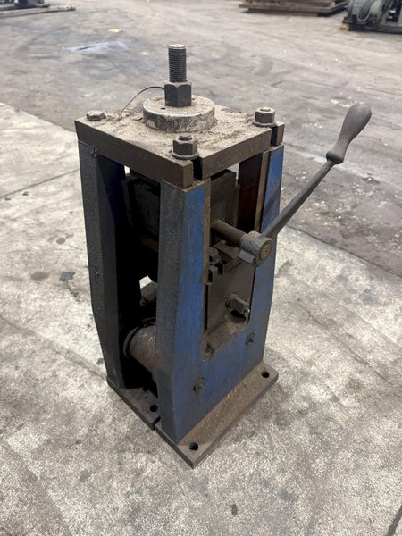YODER TUBE MILL SQUEEZE STAND TURKSHEAD ROLL STAND: YOBRO #24939