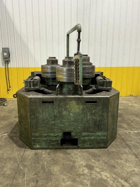 6" x 6" x 1/2" ROUNDO MODEL R-6-S HYDRAULIC ANGLE BENDING ROLL, WITH EXTRA TOOLING: YOBRO #26375