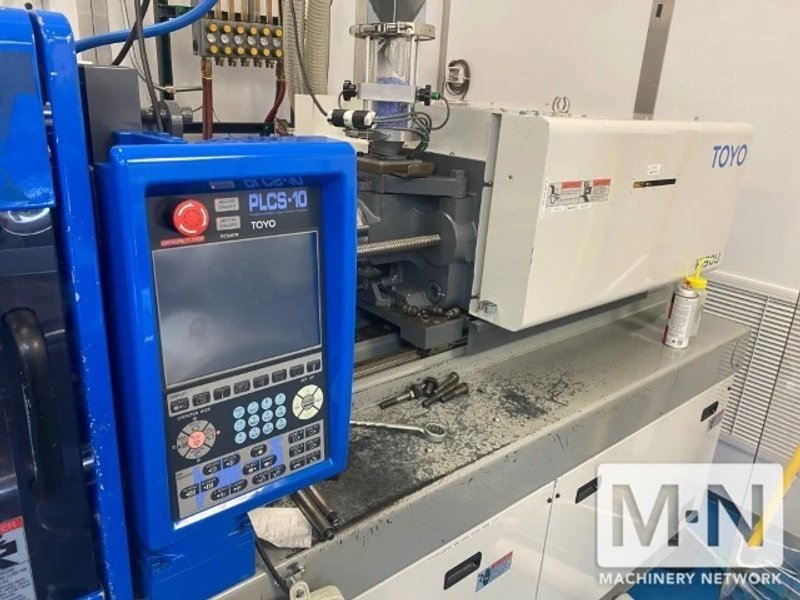 110 TON 3.4 OZ TOYO MODEL Si-110II ELECTRIC INJECTION MOLDING MACHINE MFG 2003