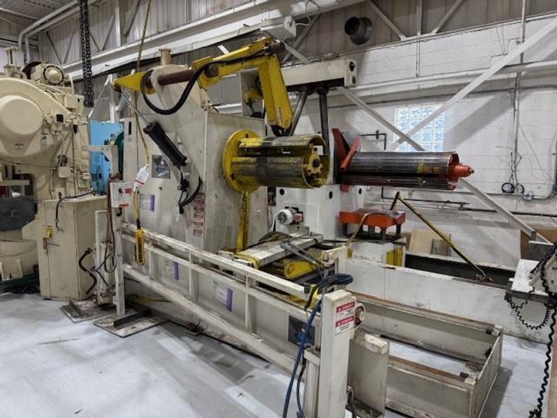 15,000 lbs. x 18" Wide Coe Press Equipment Coil Reel and Coe Powered Straightener For Sale