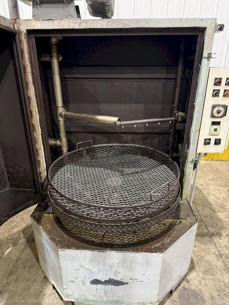 40" X 40" BETTER ENGINEERING MODEL #F-4000-P HEATED CABINET ROTARY TURNTABLE PARTS WASHER: YOBRO #24054