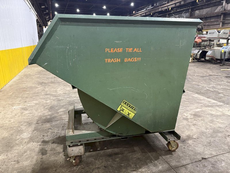 4,000 LBS CAP. JESCO 3-CUBIC YARD MODEL #211371 SELF-DUMPING HOPPER W/ CASTERS: YOBRO #25949