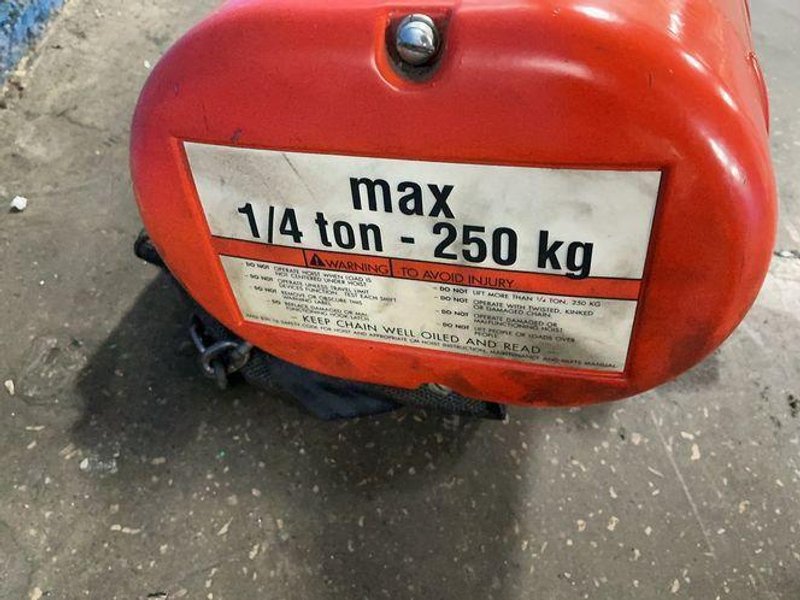 Cm  1/4 Ton  Electric Chain Hoist  - B