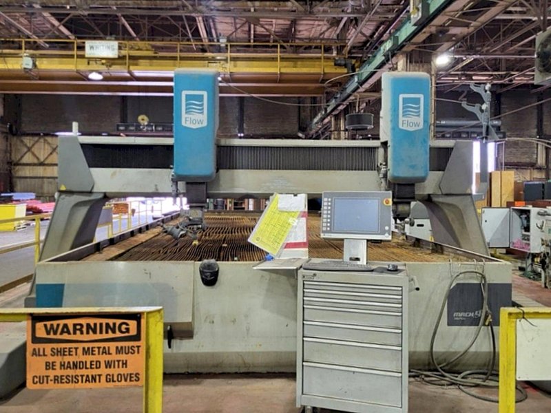 FLOW MACH 4 M4C 3070C - Waterjet Cutters