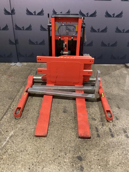 INTERTHOR ELFSR1001/890 ELECTRIC POWERED PALLET JACK