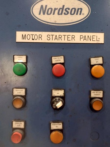 NORDSON POWDER COAT PAINT SYSTEM WITH FEEDER &amp; I-CONTROL. STOCK # 0985326