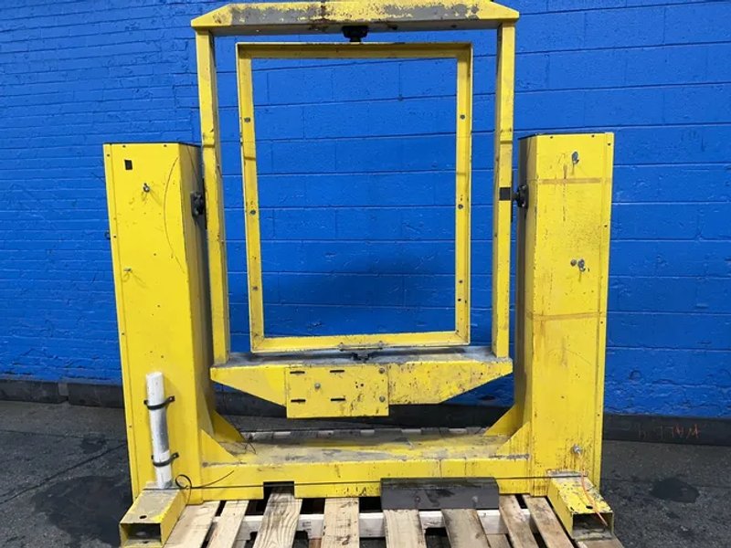 Mannetron 36" X 48" Roto-cast Machine