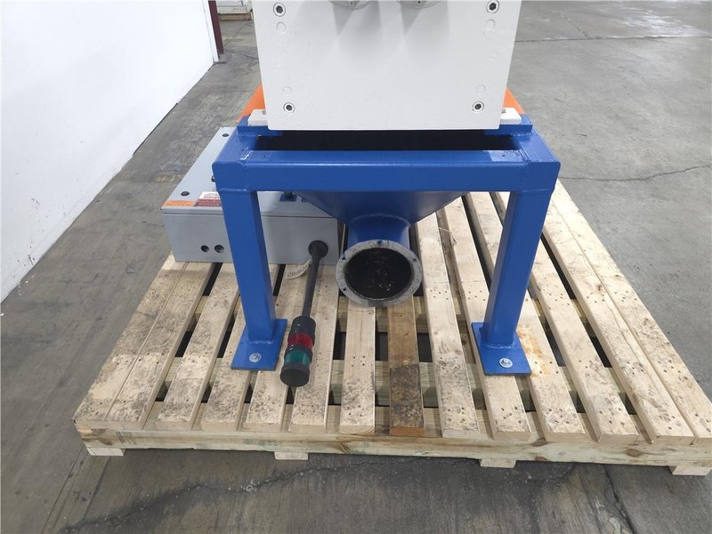 Shred Tech Used ST-20 Shredder, 12" x 26", 20 HP, 40 cutters