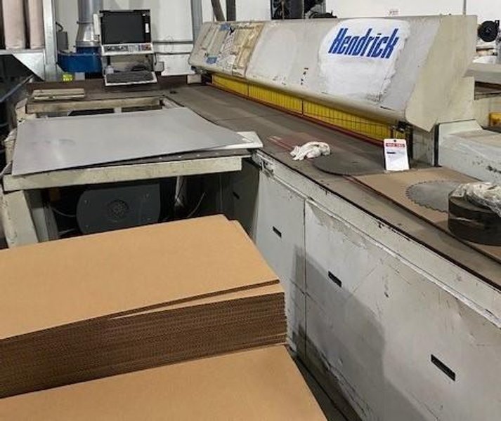 HENDRICK PATRIOT SRP PANEL SAW 3200 STOCK # 3131