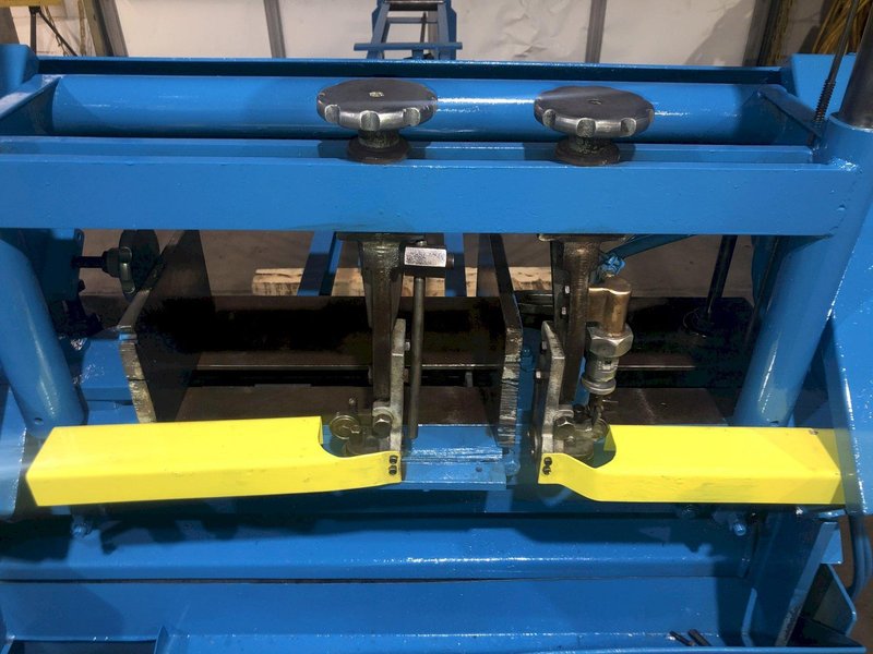 WF W F Wells W-9  Bandsaw Horizontal 9 x 18 Twin Post Miters