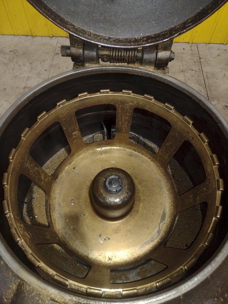 30" BARRETT MODEL #1100E MOTORIZED CHIP SPINNER / WRINGER w/ (2) CHIP PANS: STOCK #23373