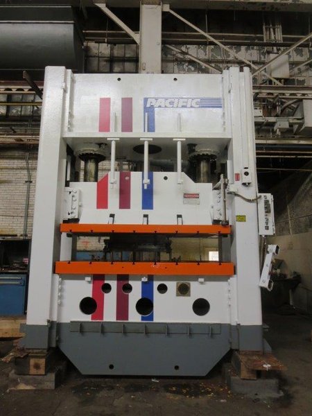400 TON PACIFC 400D8-48 STRAIGHT SIDE HYDRAULIC PRESS. STOCK # 0422822