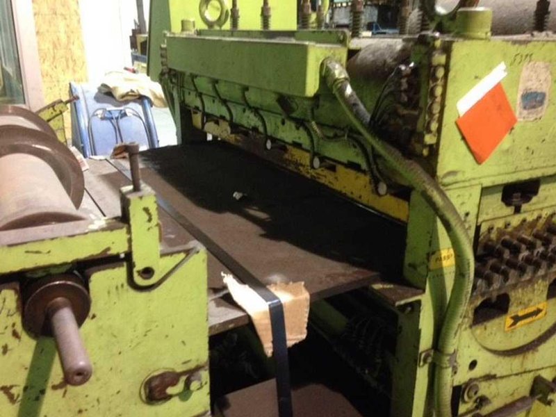 Strand Extensioner, Herr Voss, 24" Wide