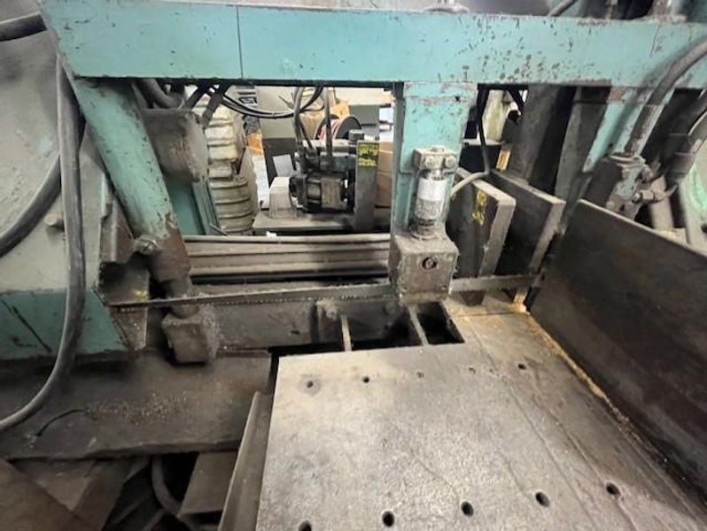 17" X 10" WELLS W-10-2A AUTOMATIC BAND SAW STOCK# 3905