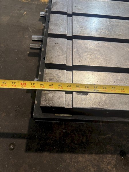 30" X 30" DEVLIEG MANUAL LIFT ROTARY TABLE. STOCK # 0220826