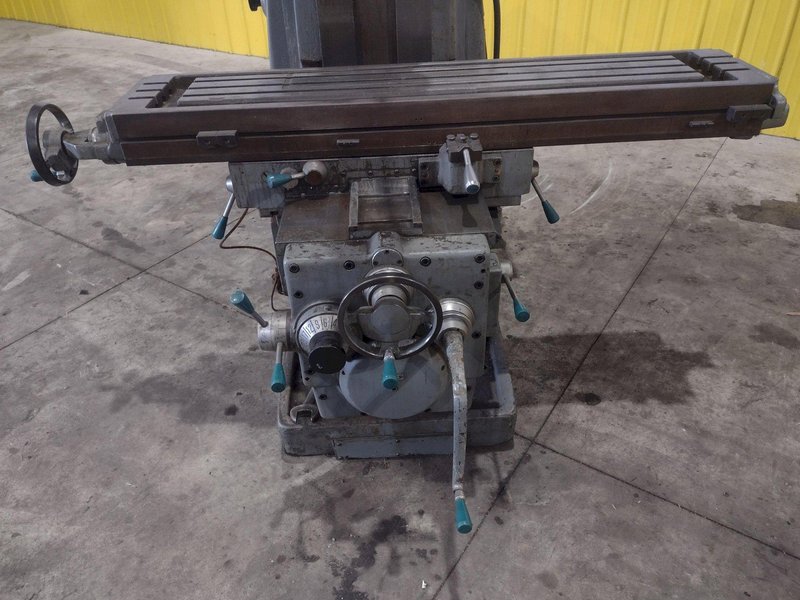 #205 K&amp;T MILWAUKEE KEARNEY AND TRECKER MODEL #205 S-12 HORIZONTAL MILL WITH TOOLMAKERS VERTICAL HEAD: STOCK #22495