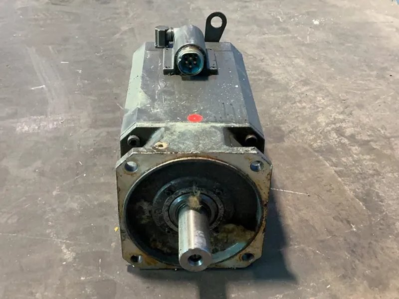 Siemens 2000rpm Servo Motor - 1ft6105-1ac71-4ag1