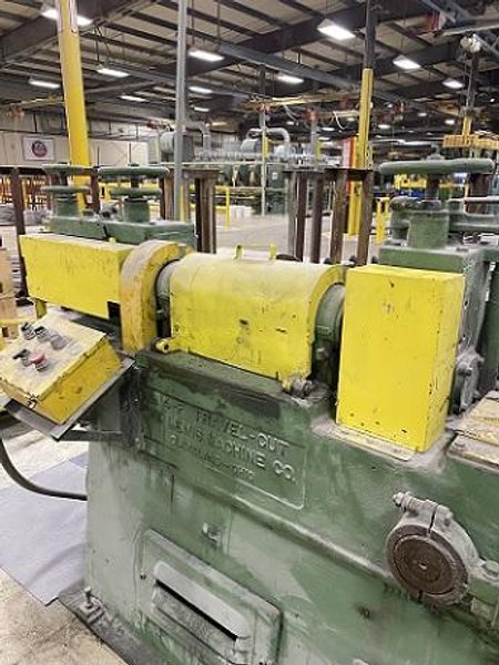 1/4" LEWIS 4F STRAIGHT AND CUT MACHINE W. 12' RACK