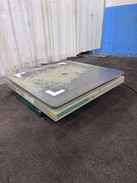 3500 LB SOUTHWORTH MODEL #LS4-36 HYDRAULIC LIFT TABLE : STOCK #78034