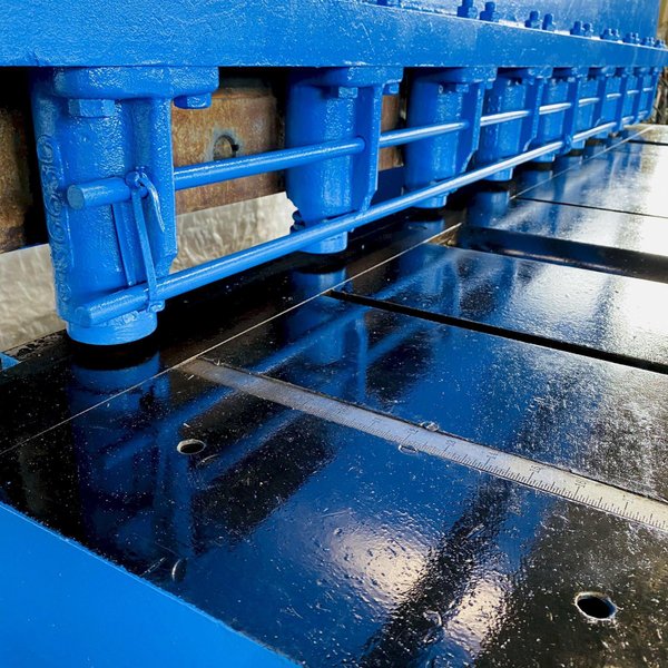 8' X 1/4" STEELWELD 4B-8 MECHANICAL SHEAR. STOCK # 0415921