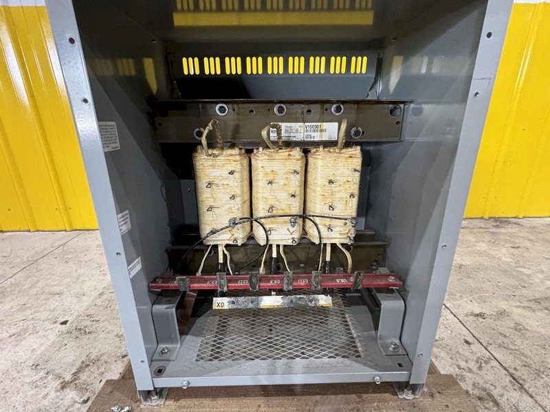 15 KVA EATON (480 TO 208) TRANSFORMER: STOCK #20149