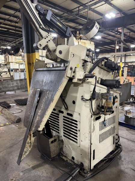 24,000 lbs. x 32" Width Minster Coil Reel and Minster Powered Straightener,  Model#MRH20-38S &amp; MSH30-32-7, Year 2007