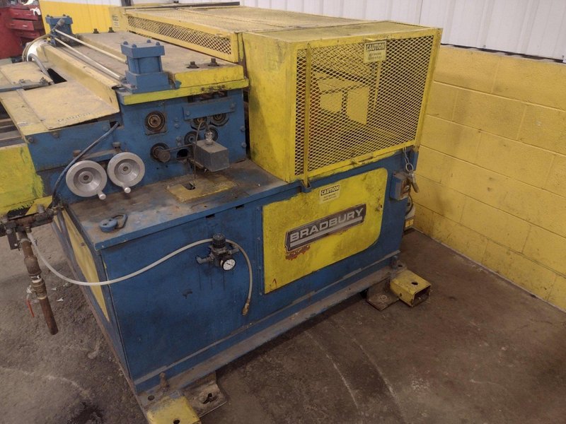 48" X 18 GA BRADBURY "BOSS-48" COIL STRAIGHTENER &amp; FYLING SHEAR STOCK #3190