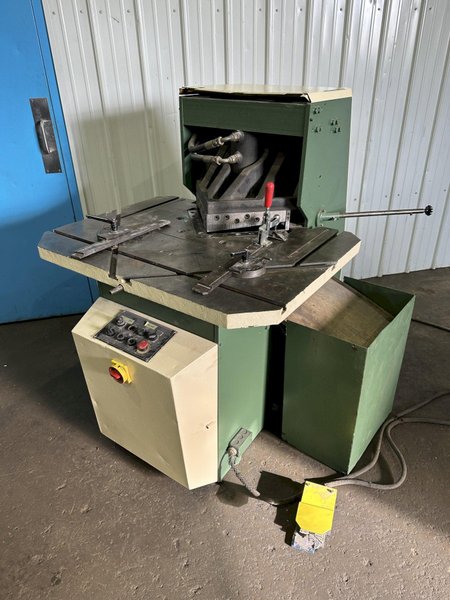 12" X 12" X 10 GAUGE CUSTOM HYDRAULIC CORNER NOTCHER: STOCK #77351