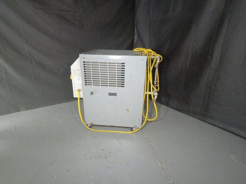 Mokon Iceman Portable Chiller, AC2001H1, 2007