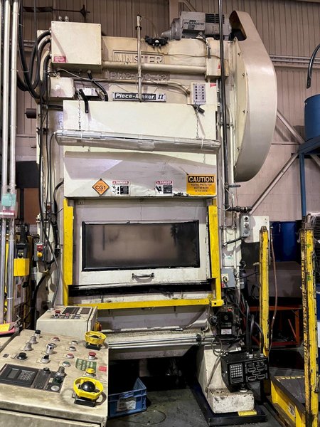 100 Ton Minster P2-100-42  Piece Maker II, 2" STR, 4" ADJ, 25" SH, 42" x 32" BA, 80 SPM Vari