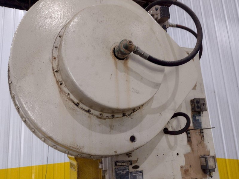 60 TON NIAGARA MODEL #M60 OBI STAMPING PRESS, 4" STROKE: STOCK #19179