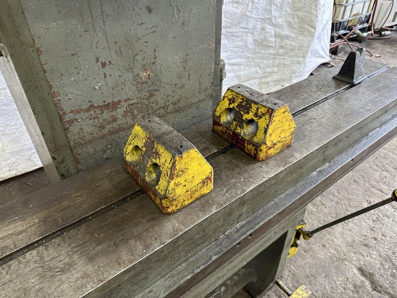 75 TON HANNIFIN HDYRAULIC STRAIGHTENING PRESS: STOCK #77127