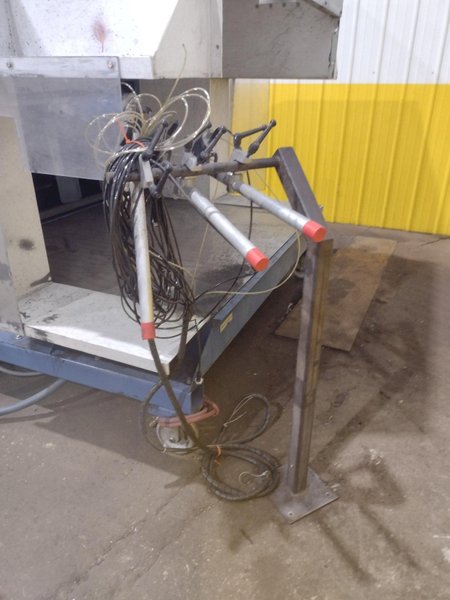 NORDSON POWDER COAT PAINT SYSTEM WITH FEEDER &amp; I-CONTROL: YOBRO #26271