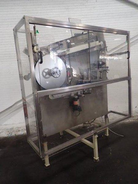 New England Machinery | S.S. Bottle Unscrambler w/ S.S Incline Conveyor