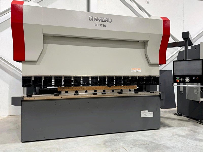 Mitsubishi Diamond BH13530 Dual-Drive Hybrid Press Brake