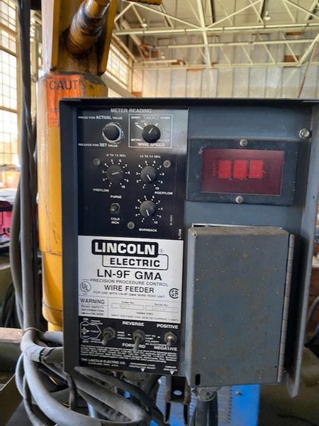Lincoln IDEALARC PULSE POWER 500 Welder