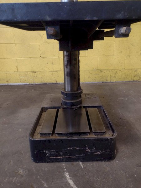20" JET MODEL #J-2223VS VARIABLE SPEED SINGLE SPINDLE DRILL: STOCK #16689